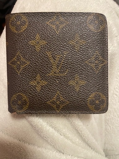 ルイヴィトン三つ折り財布