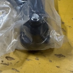 DA64V(OEM含む) R側ロアアームの画像