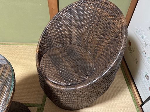 バリ風テーブルチェアセット