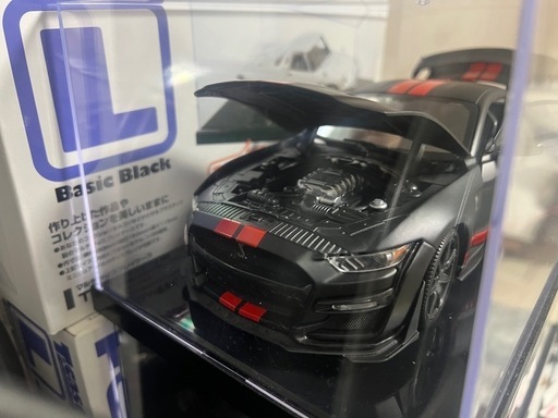 フォード マスタング1/18ミニカー