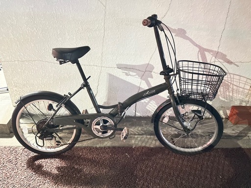 折りたたみ自転車 20インチ ギア付き (鰐淵(わにぶち)) 米野の