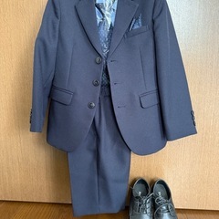 男の子120サイズ、スーツセット　ジャケット、靴