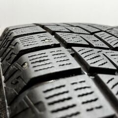 YOKOHAMA ice GUARD iG60 215/60R16 16インチ スタッドレス 4本 YOKOHAMA ice GUARD iG60 215/60R16 16インチ スタッドレス 4本