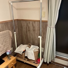 ハンガーラック