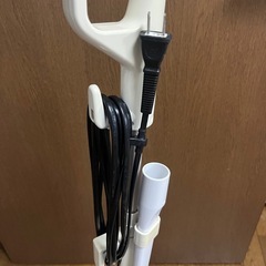 掃除機 コード式 2017年製の画像