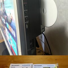SHARP AQUOS  Blu-raydisk内蔵　液晶カラーテレビ　LC-32DX3  ホワイト枠の画像