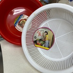 【取引終了】大きなザルとボウルの画像
