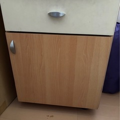 学習机の引出し