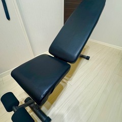 トレーニングベンチ
