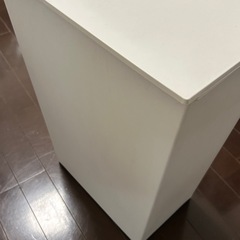 ゴミ箱の画像