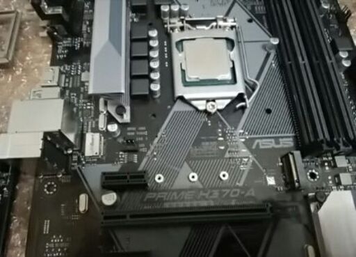 PCパーツセット(ジャンク品あり)「だいさん」
