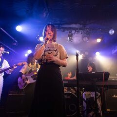 🎸千葉のJ-POPS系GlRL’S BANDで〘ドラム〙パートさ...