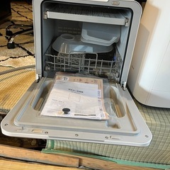 食洗機　2021年製の画像