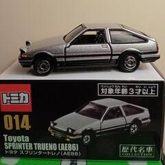トミカ歴代名車コレクショントヨタスプリンタートレノ(AE86)新品