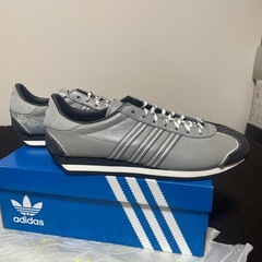 adidas originalsの画像