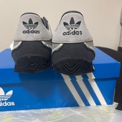 adidas originalsの画像