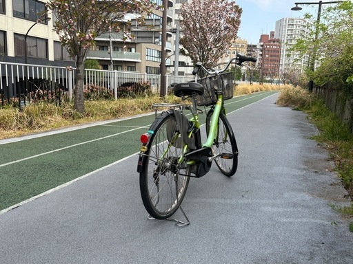 ヤマハ 電動アシスト自転車 PASナチュラ 中古 美品 バッテリー ヤマハ 電動アシスト自転車 PASナチュラ 中古 美品 バッテリー
