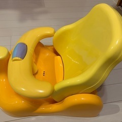 【0円お譲り】バスチェア　マット付き　アップリカ