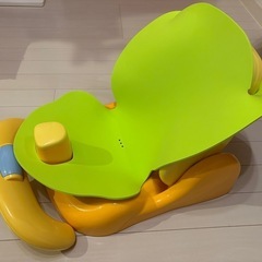 【0円お譲り】バスチェア　マット付き　アップリカの画像