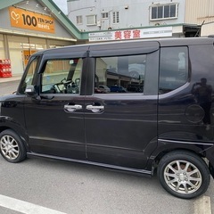 N-Box Customs, グレード：カスタムG 特別仕様車 SSパッケージ ,車検1年10ヶ月のホンダN-BOXの画像
