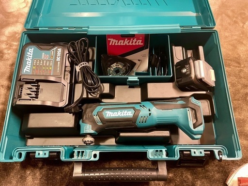 makita マキタ 充電式マルチツール10.8V 4.0Ahバッテリ・充電器付 TM30DSH