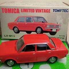 トミカリミテッドヴィンテージLV-61bHONDA1300 77S新品