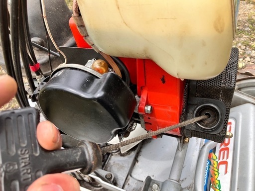 ③オーレックスパイダーモア4WD草刈機SP850A