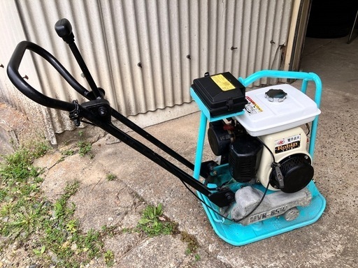 三笠プレートランマー転圧機