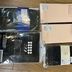 新品タイツまとめ売りの画像