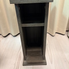 サイドテーブル　２口電源タップ付きの画像