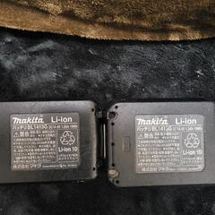 14.4VのMakitaバッテリー2個セット。BL1413Gの画像