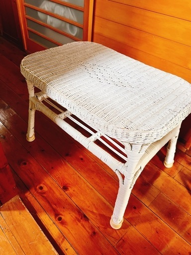 2人掛けラタンチェアテーブルセット取引中