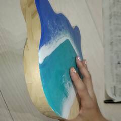  ネコ好き必見！オーシャンレジン作品　ハンドメイド　アート海模様　青　水色　ブルーグラデーション　エメラルドグリーン　の画像
