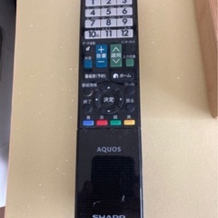 40型液晶テレビ　SHARP AQUOS+専用無線LANアダプターの画像