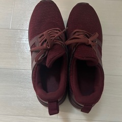 スニーカーの画像