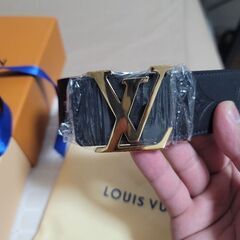 ルイ・ヴィトン メンズベルトの画像