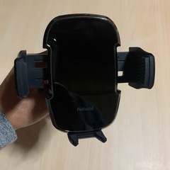 ほぼ新品　ペルシードタッチ式充電スマホホルダー