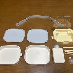 【新品未使用】お弁当箱　2段　水筒付きの画像