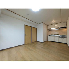 【🎊初期費用17万円🎊】🏅物件数No.1🏅 🔥多摩モノレール 桜街道 徒歩15分🔥 − 東京都