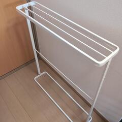 山崎実業タワー　バスタオルハンガーの画像