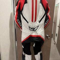 BERIK レーシングスーツ 本革ツナギの画像