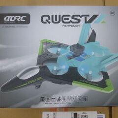 ラジコンの飛行機、カメラ付き。