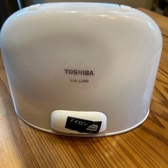 　TOSHIBA  東芝  アイロン　L a Coo 中古　の画像