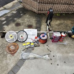 マキタ4サイクル刈払機売ります（チップソー、ナイロンコード、交換...