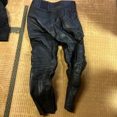 ライダーパンツ処分価格の画像