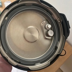 電気圧力鍋の画像