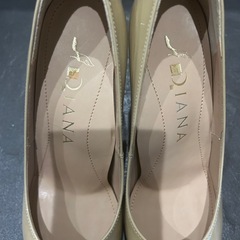 ダイアナ　ヒールパンプス　22cmの画像