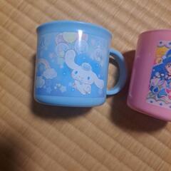 子供用コップの画像