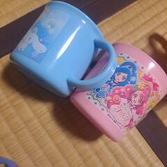 子供用コップ