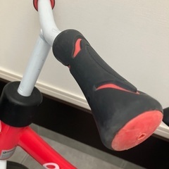 ペダルなし自転車　キッズバイク　高さ調整可能の画像